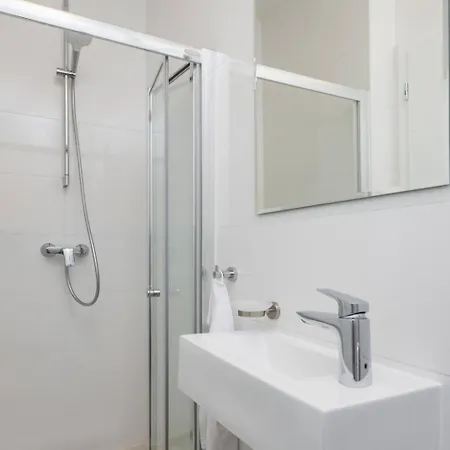 Holiday Home Mit Privatpool Fuer 7 Personen Ca- 119 M² In Jadrija- Dalmatien - Gespanscha By Interhome Casa vacanze *