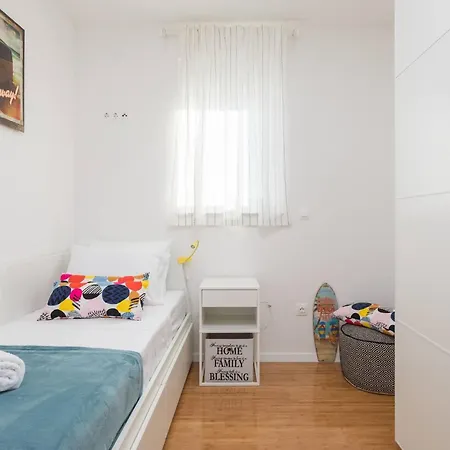 Casa vacanze Mit Privatpool Fuer 7 Personen Ca- 119 M² In Jadrija- Dalmatien - Gespanscha By Interhome