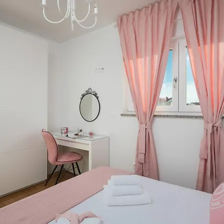 Mit Privatpool Fuer 7 Personen Ca- 119 M² In Jadrija- Dalmatien - Gespanscha By Interhome * Jadrija