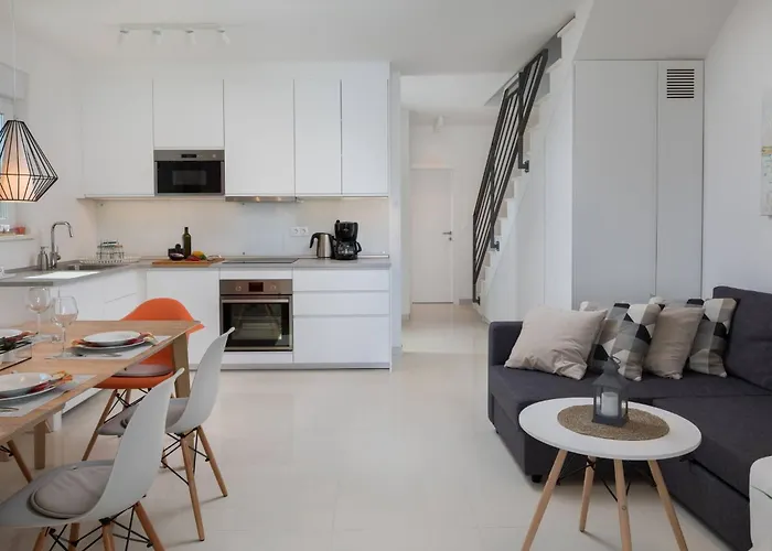 Mit Privatpool Fuer 7 Personen Ca- 119 M² In Jadrija- Dalmatien - Gespanscha By Interhome Ferienhaus Jadrija