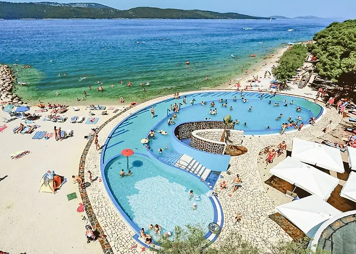 Ferienhaus Mit Privatpool Fuer 7 Personen Ca- 119 M² In Jadrija- Dalmatien - Gespanscha By Interhome *